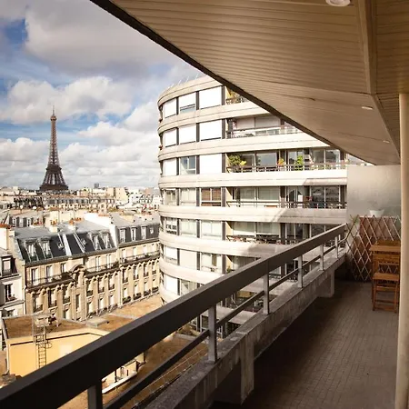 Vue Tour Eiffel Daire